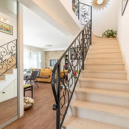 Kuca Za Odmor La Lu Semesterbostad *